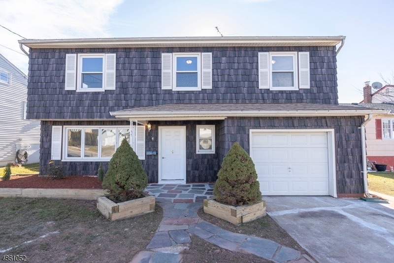 4 Dalessio Dr, Carteret, NJ 07008 - photo 1