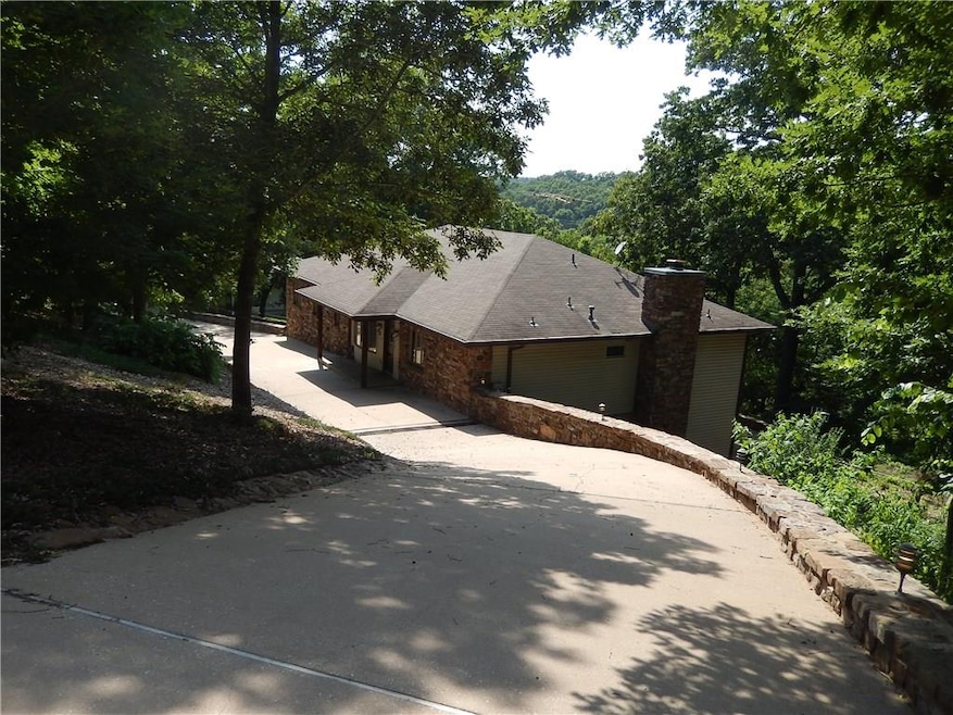 73 Cullen Hills Dr, Bella Vista, AR 72715 - photo 1