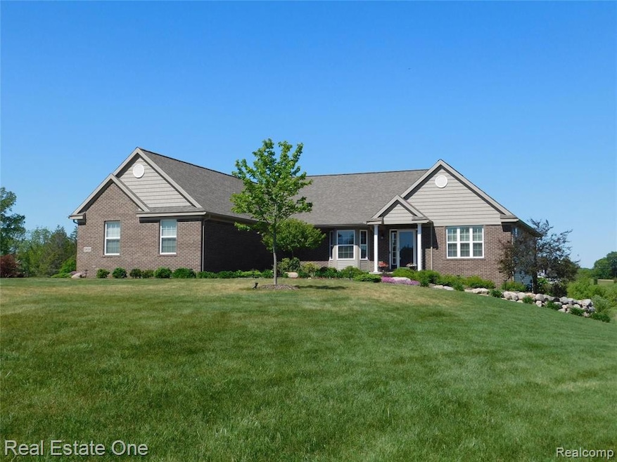 5850 Tyler Ct, Dexter, MI 48130 - photo 1