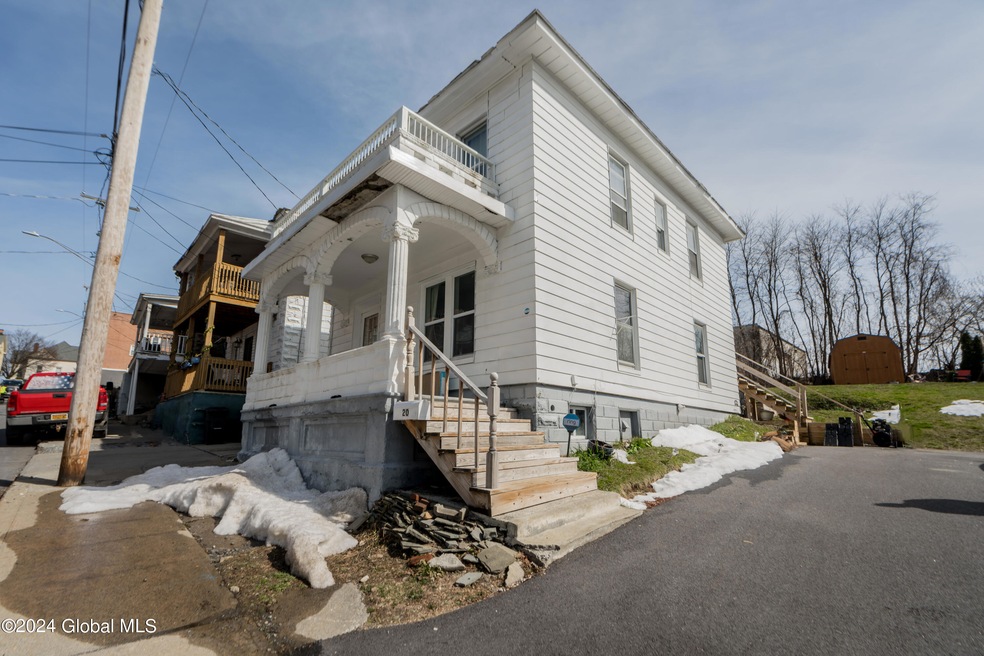 Sold $225,000 • Co-Listing Agent