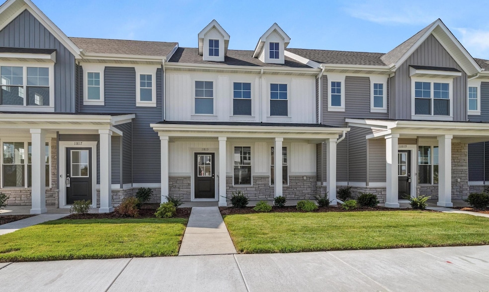 11813 Kentucky St, Crown Point, IN 46307 - photo 1