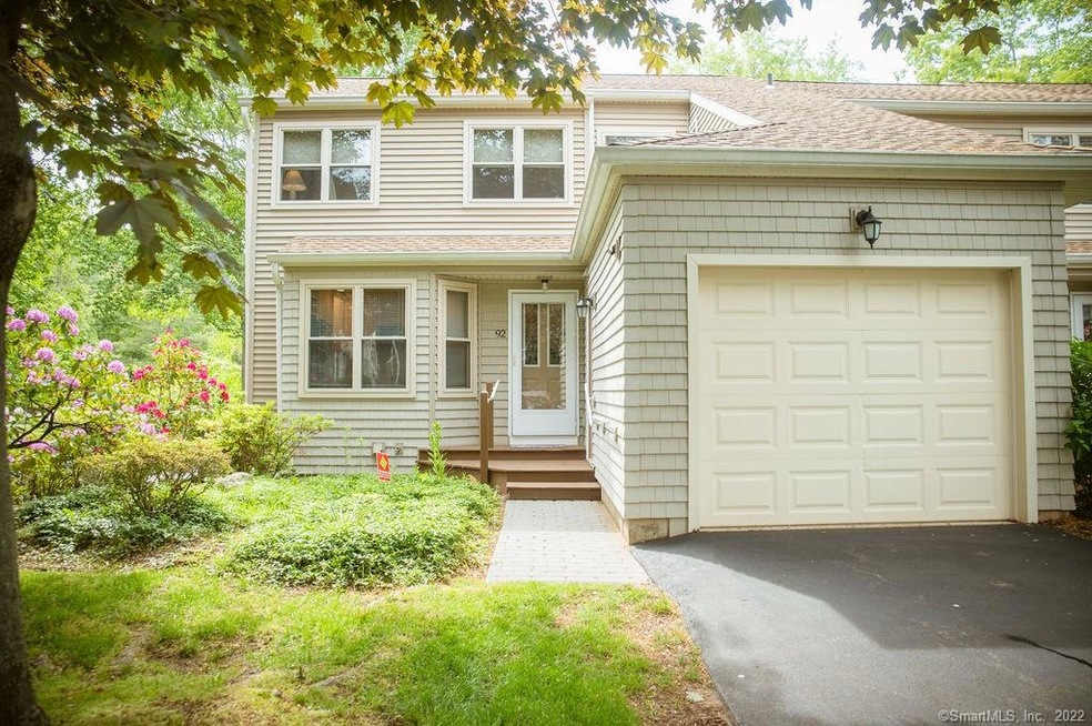 92 Quarry Dock Rd unit 92, Branford, CT 06405 - photo 1