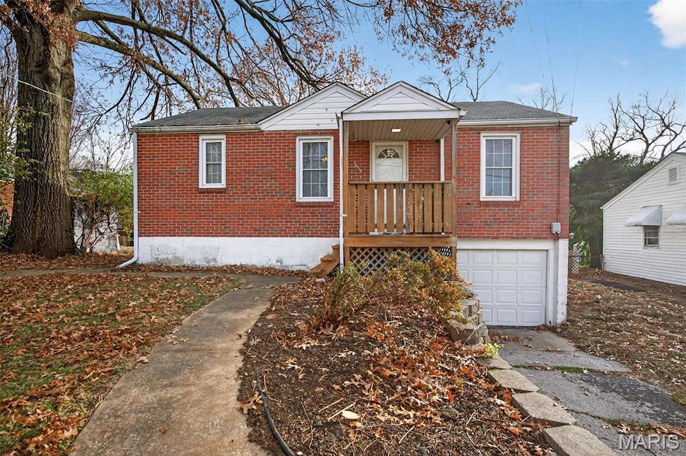 3654 Boswell Ave, Saint Louis, MO 63114 - photo 1