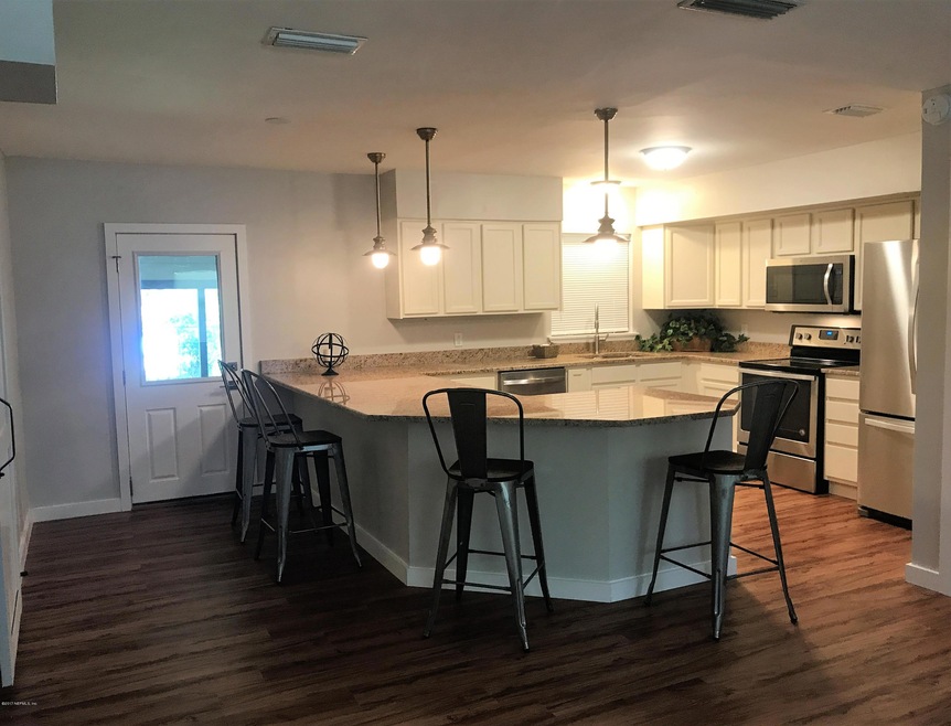 7423 Strato Rd, Jacksonville, FL 32210 - photo 1