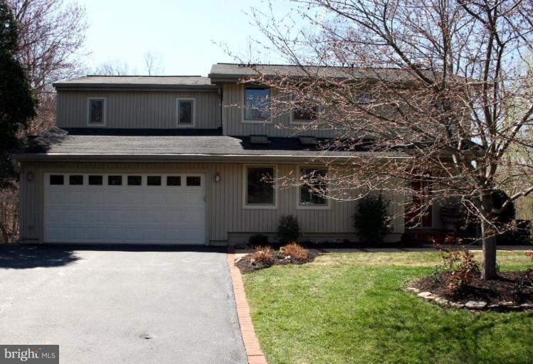 14904 Talking Rock Ct, North Potomac, MD 20878 - photo 1