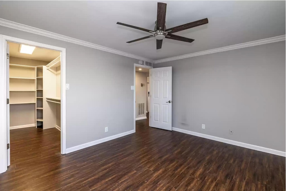 4C-Bedroom