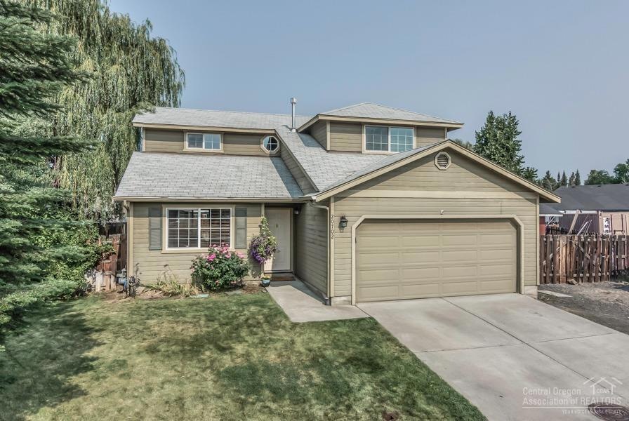 20702 Amber Ct, Bend, OR 97701 - photo 1