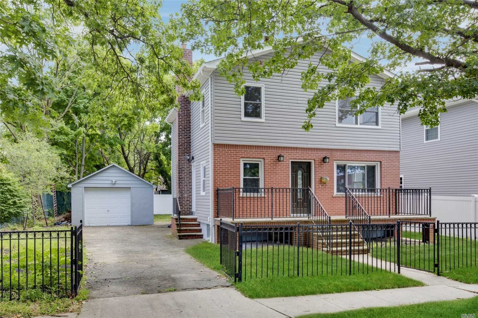 244 Goldenrod Ave, Franklin Square, NY 11010 - photo 1