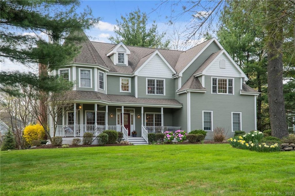 2A Little Fox Ln, Norwalk, CT 06850 - photo 1