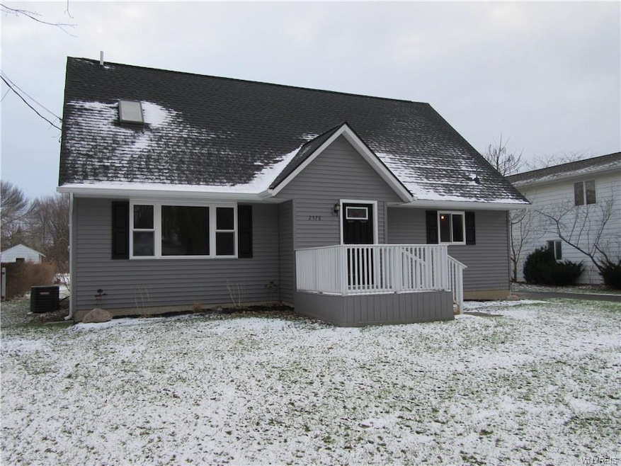 Maintenance free exterior all new in 2016!