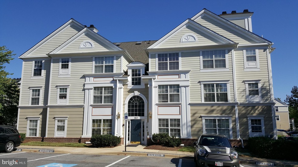 162 Kendrick Place unit 32, Gaithersburg, MD 20878 - photo 1