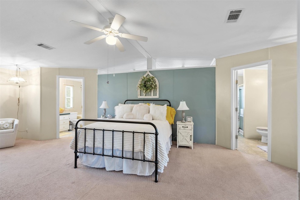 355 Eastwood Rd, Springtown, TX 76082 - photo 1