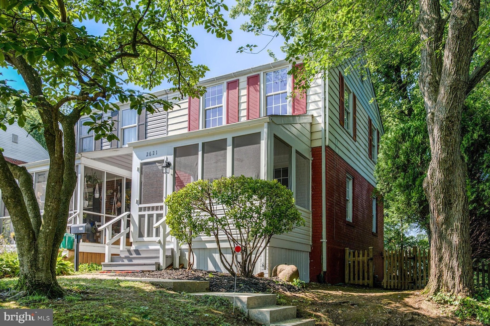 For Sale $559,999 • Co-Listing Agent
