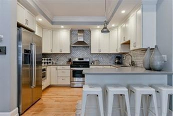 37 P St unit 1, Boston, MA 02127 - photo 1