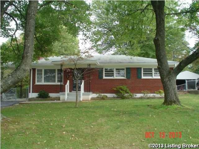 7807 Donegal Dr, Louisville, KY 40219 - photo 1