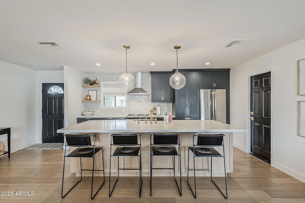 8320 E Monte Vista Rd, Scottsdale, AZ 85257 - photo 1