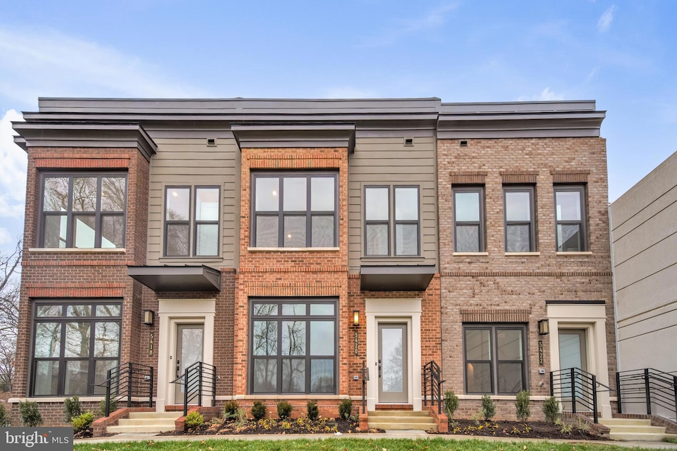 5420 Goshawk Alley, Bethesda, MD 20816 - photo 1