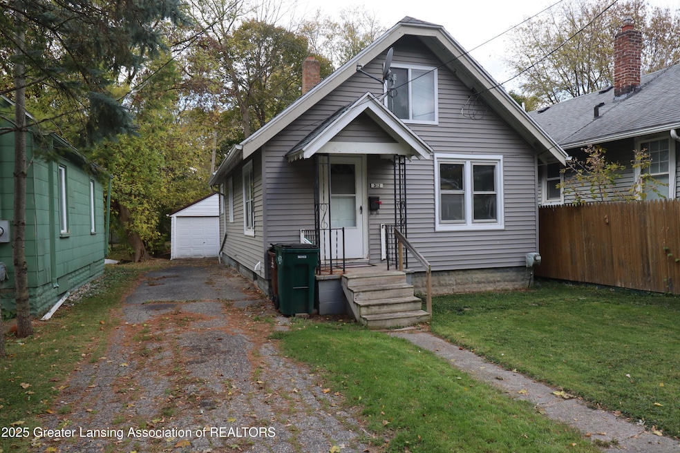 312 S Francis Ave, Lansing, MI 48912 - photo 1