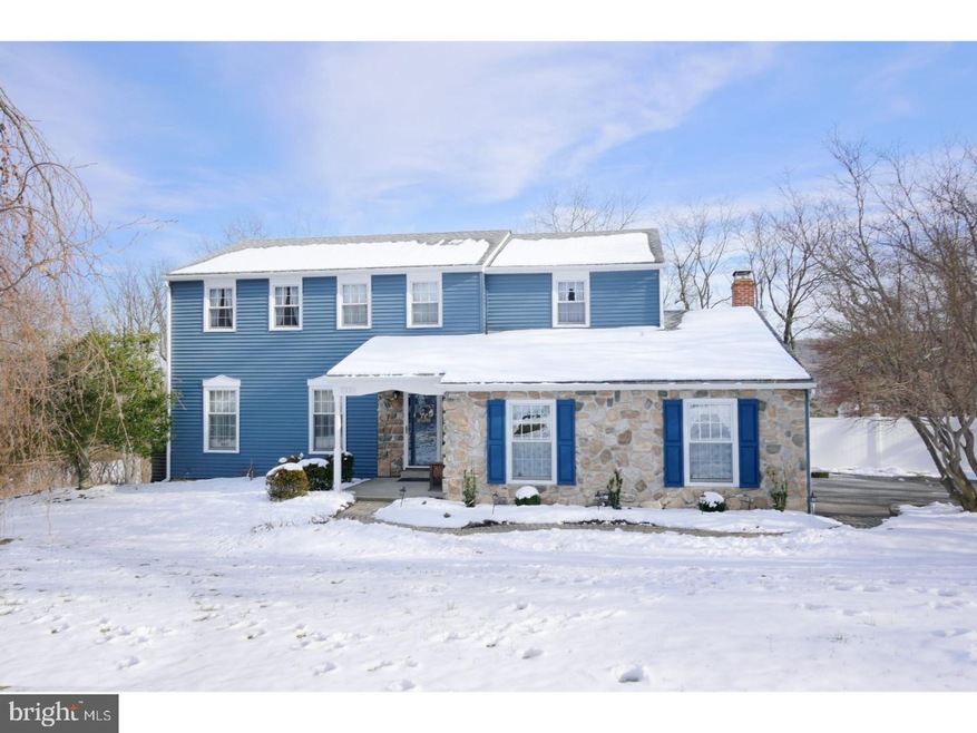 5551 Nina Cir, Coopersburg, PA 18036 - photo 1