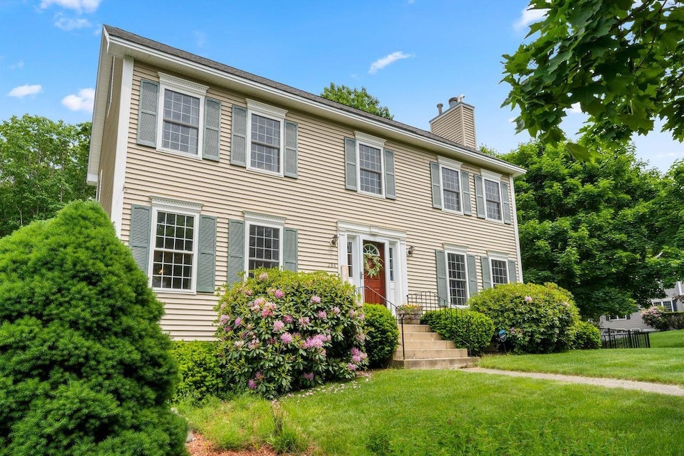 284 Pulpit Rd, Bedford, NH 03110 - photo 1