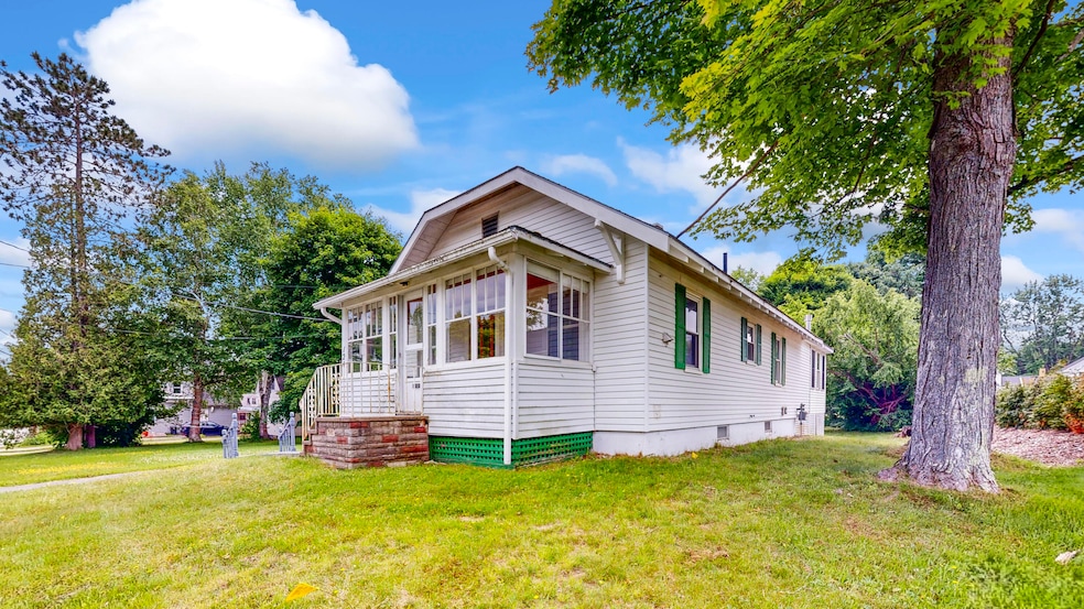 124-Spring-St-Gardiner-ME-04345-06172024