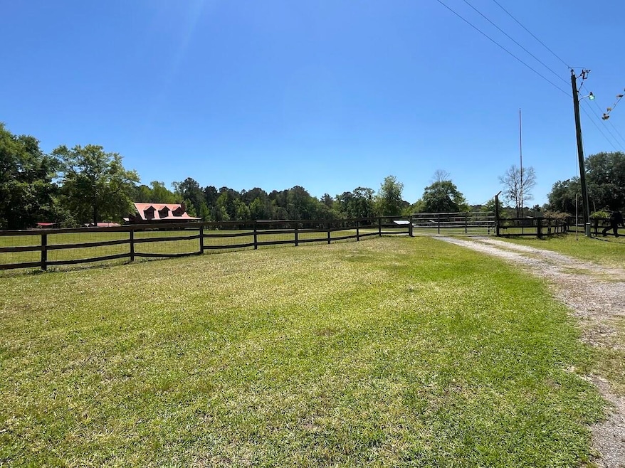 For Sale $800,000 • Co-Listing Agent