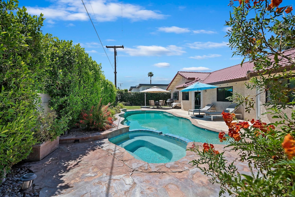029_Pool & Spa