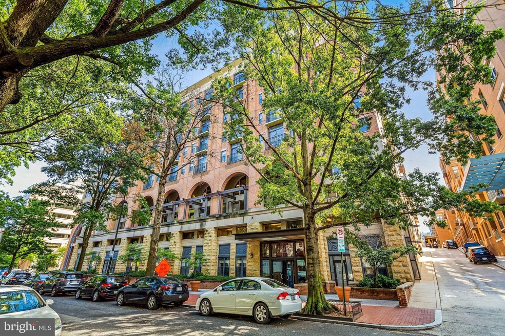 Atlas unit 601, Washington, DC 20037 - photo 1