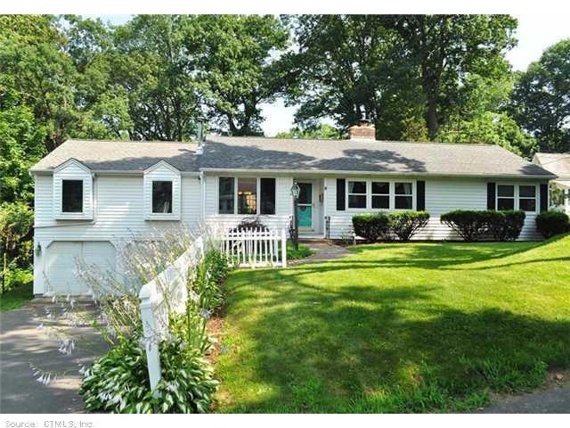 2 Woodbine St, Ellington, CT 06029 - photo 1