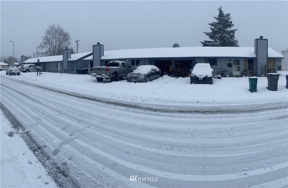 808 26th St NE, Auburn, WA 98002 - photo 1