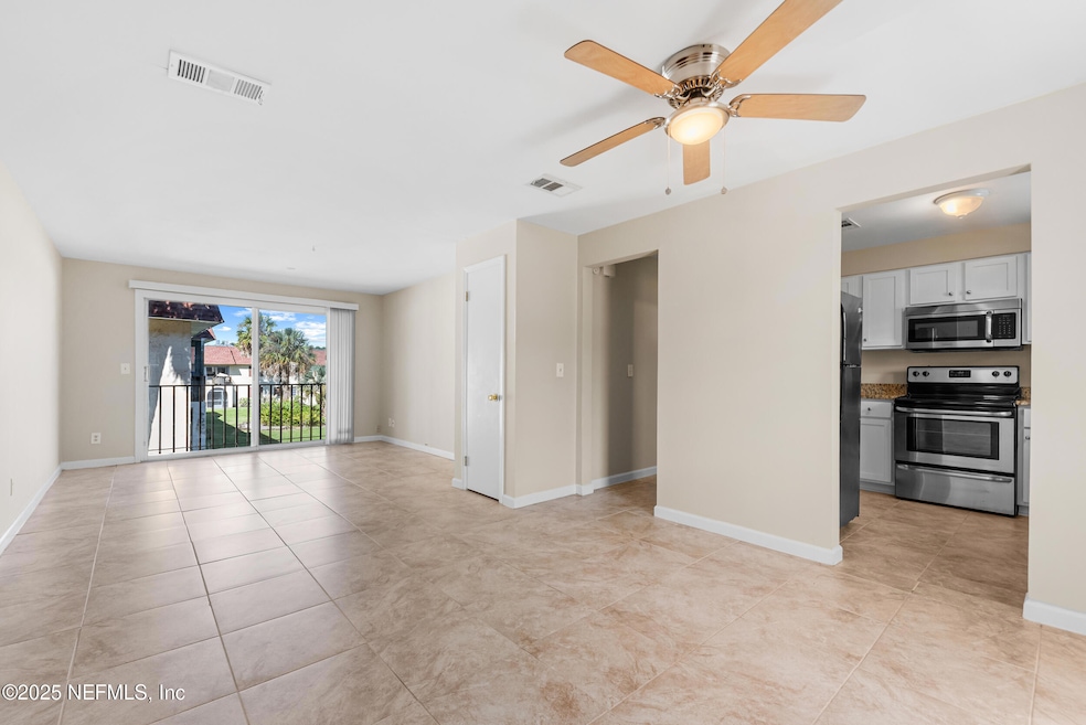 For Rent $1,100/month • Co-Listing Agent