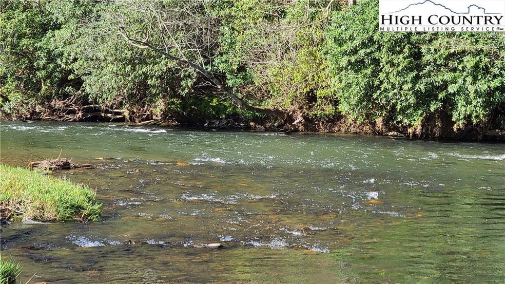 Gorgeous New River frontage
