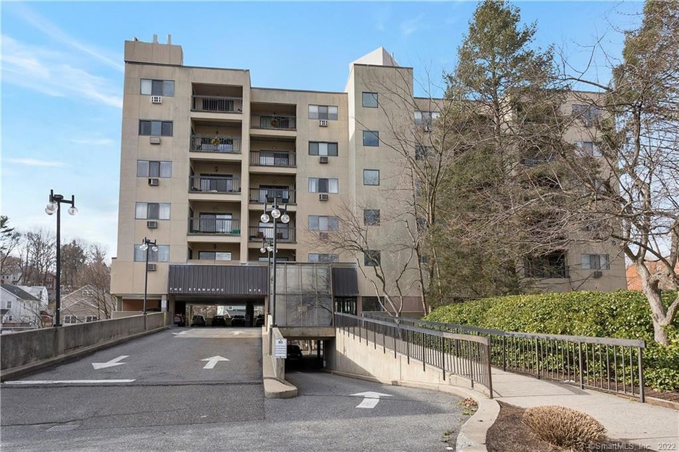 970 Hope St unit 5C, Stamford, CT 06907 - photo 1