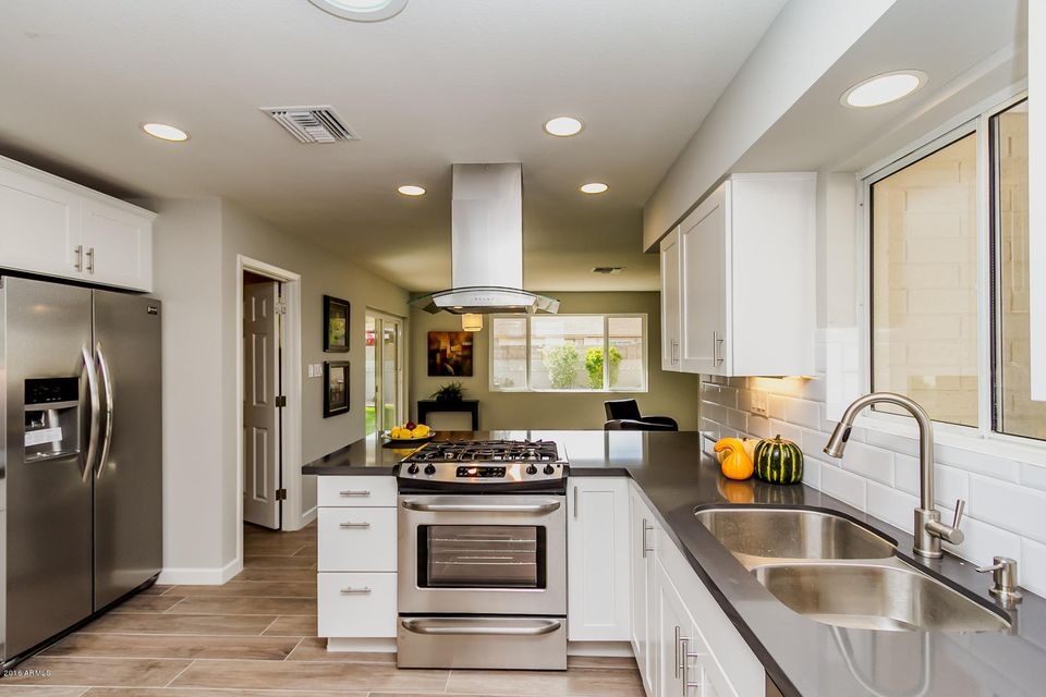 3018 N 83rd St AZ-12