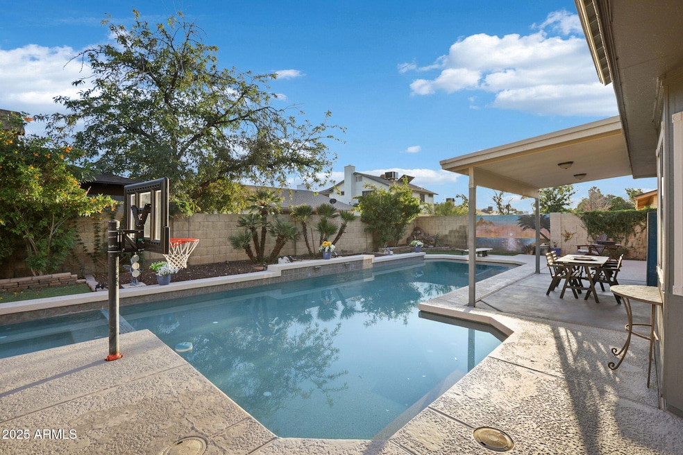 945 W Portobello Ave, Mesa, AZ 85210 - photo 1