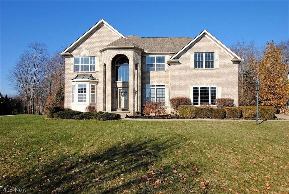 145 Cambridge Dr, Aurora, OH 44202 - photo 1