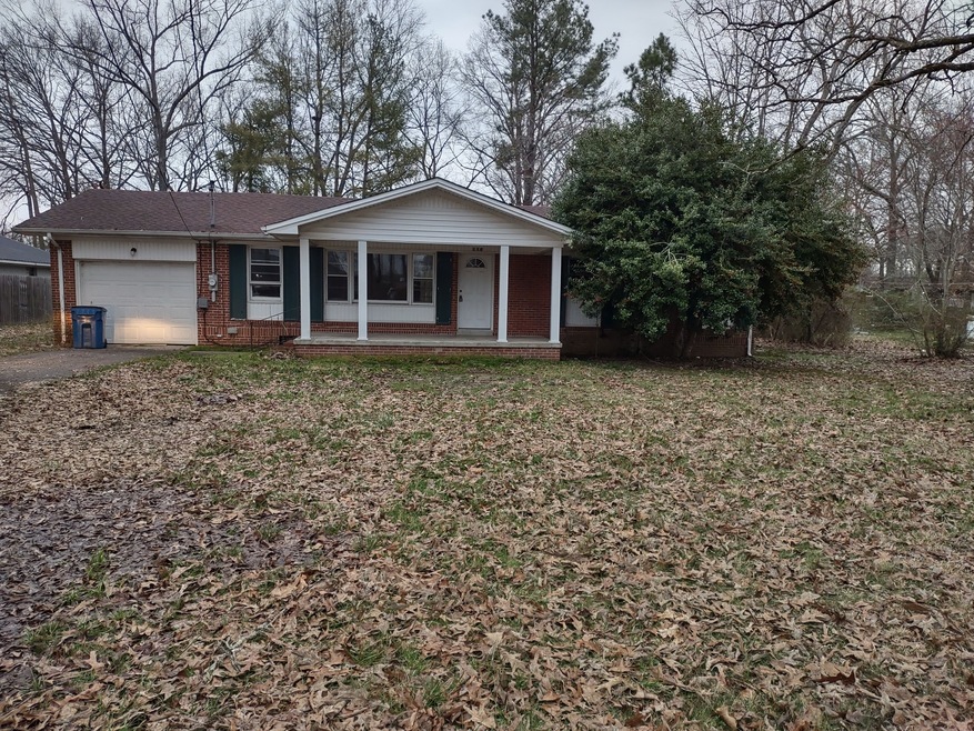 903 Royal Trail, Manchester, TN 37355 - photo 1