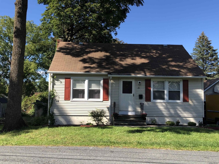 21 May St, Rensselaer, NY 12144 - photo 1