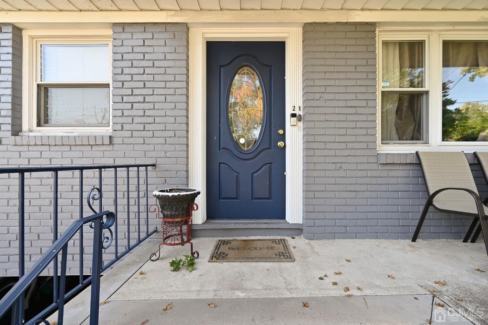 2568 Vauxhall Rd, Union, NJ 07083 - photo 1