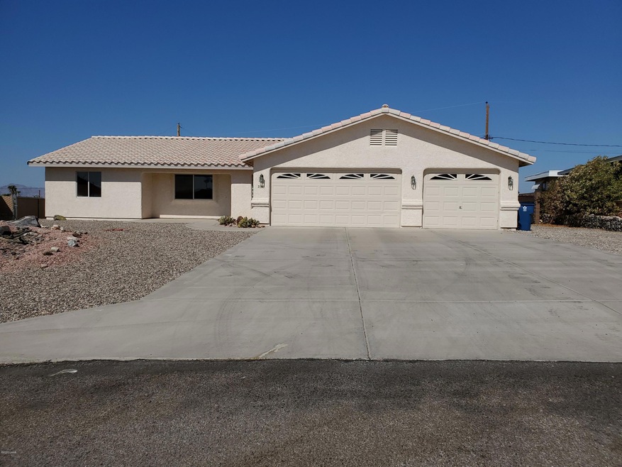 2585 Tradewind pic main