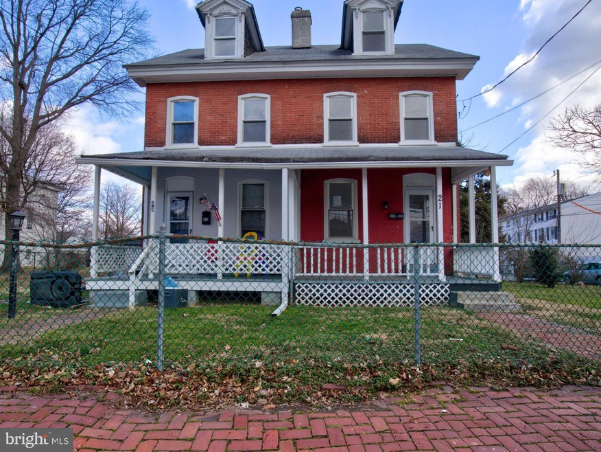 21 Main St, Brookhaven, PA 19015 - photo 1