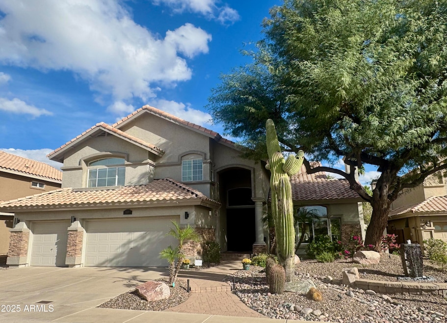 Under Contract $999,500