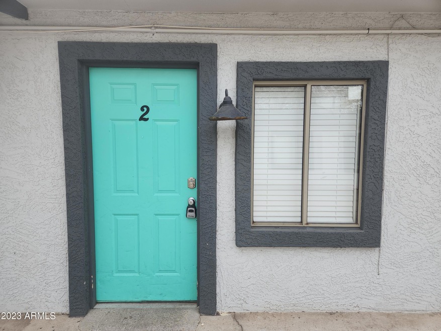 1812 N 26th Place unit 2, Phoenix, AZ 85008 - photo 1