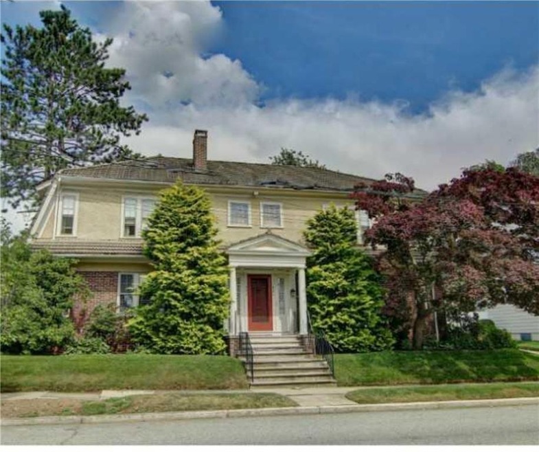 331 Elmgrove Ave unit 1, Providence, RI 02906 - photo 1