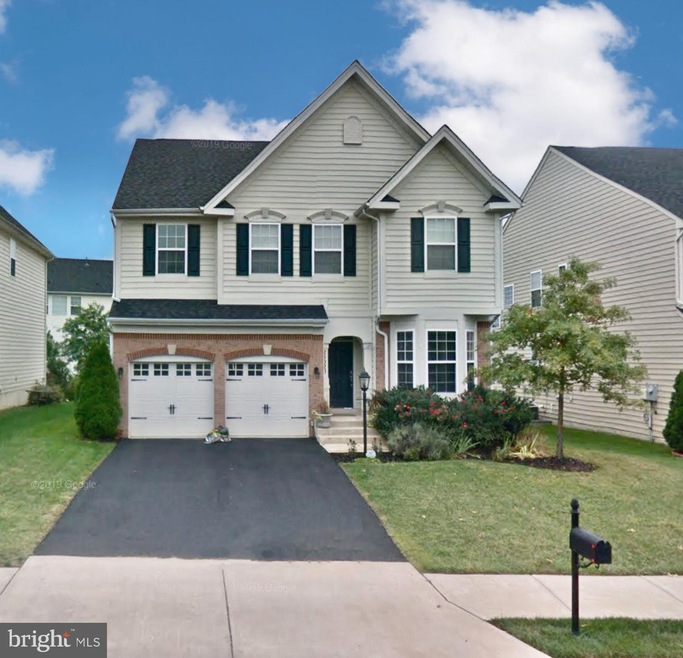 25020 White Sands Dr, Chantilly, VA 20152 - photo 1