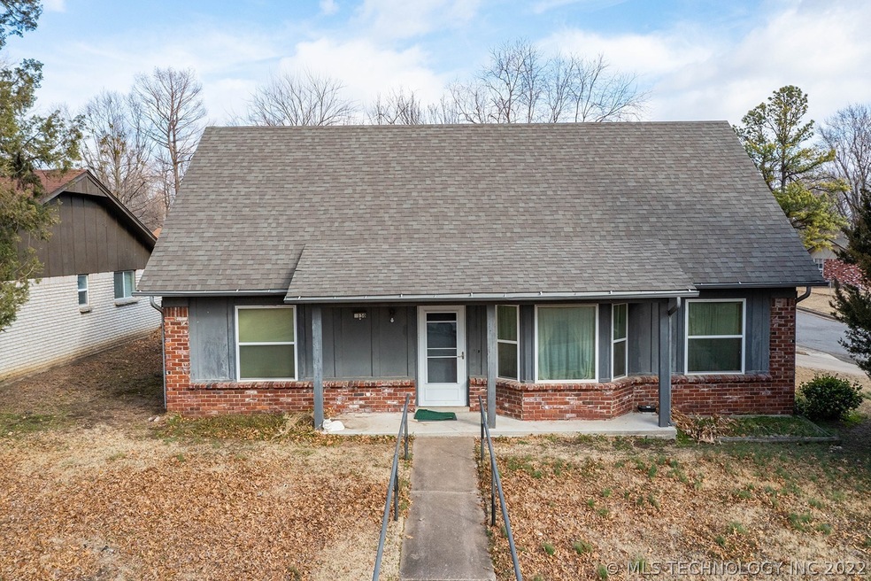 130 W Laredo Place, Broken Arrow, OK 74012 - photo 1