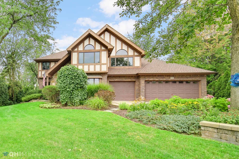 618 Hillside Rd, Glenview, IL 60025 - photo 1