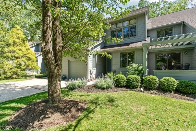 3 Crofton Ct, Lambertville, NJ 08530 - photo 1