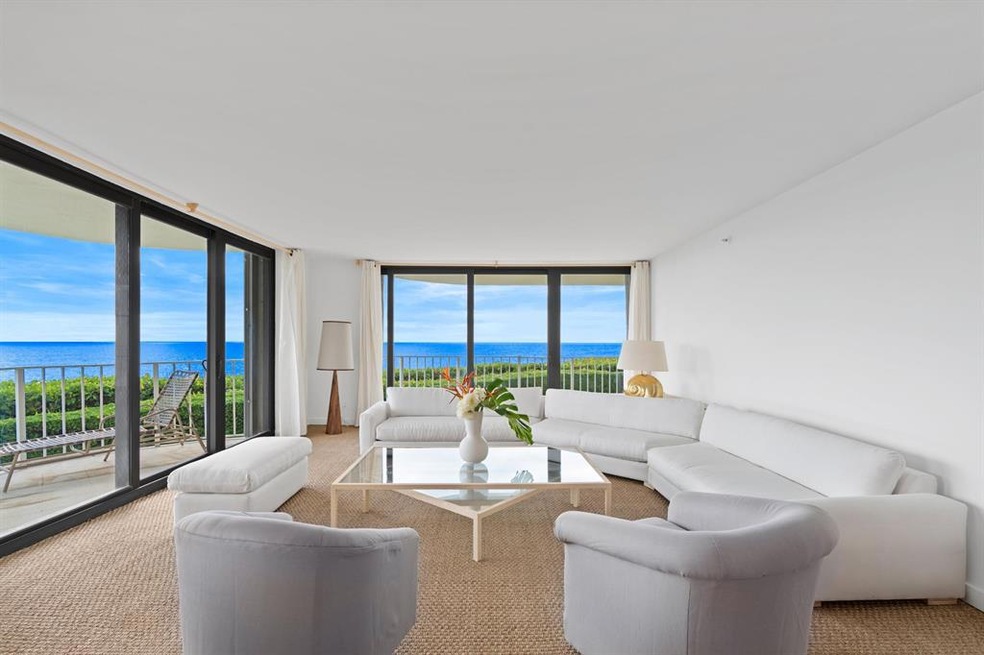 Sold $2,460,000 • Co-Listing Agent