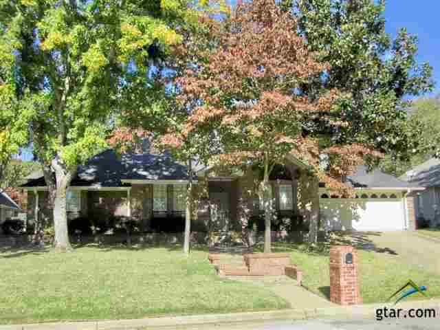 701 701 Kingswood Dr, Tyler, TX 75703 - photo 1